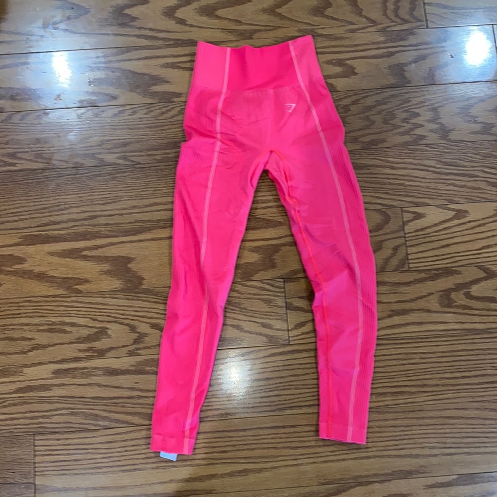 Hot Pink seamless Gym Shark leggings